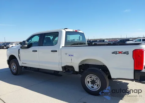 2026 Ford F-250 Xl z USA, uszkodzony, nr VIN 1FT7W2BT0TEC05843
